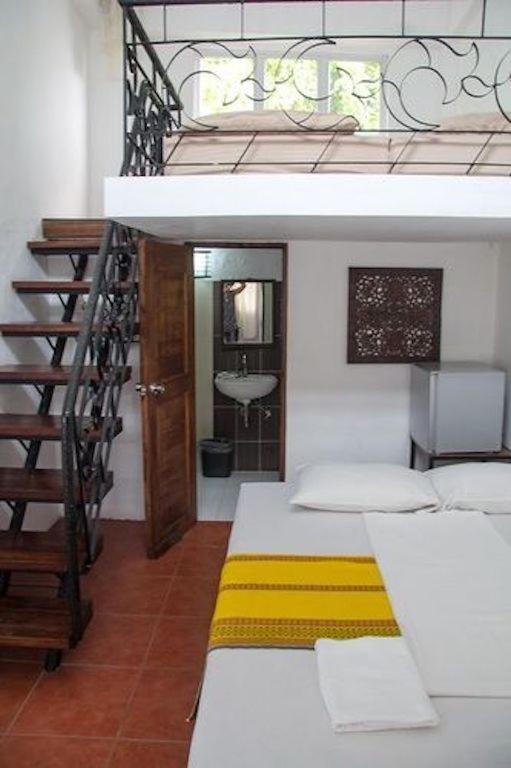 Boracay Ocean Bay Hotel 2*