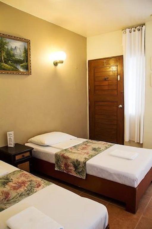 Boracay Ocean Bay Hotel 2*
